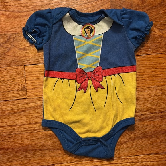 Disney Princess Baby Onesies Set - Picture 2 of 9